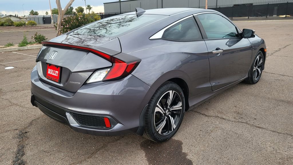 Used 2016 Honda Civic Touring image 9