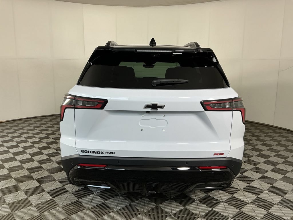 New 2026 Chevrolet Equinox RS w/ Convenience Package III AWD/4WD image 9