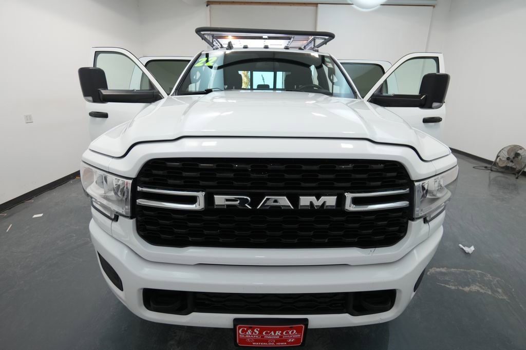 Used 2022 RAM 2500 Tradesman image 28