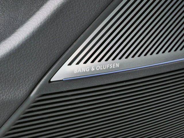 New 2026 Audi SQ8 Prestige AWD/4WD image 8