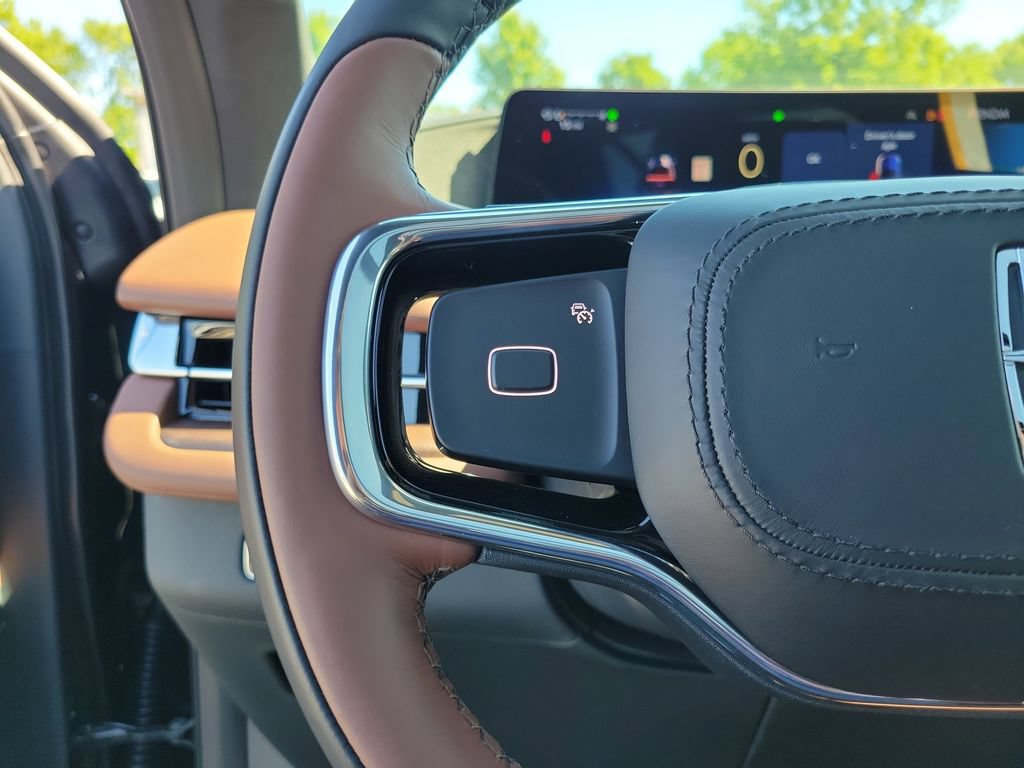 New 2026 Lincoln Navigator L Reserve AWD/4WD image 25