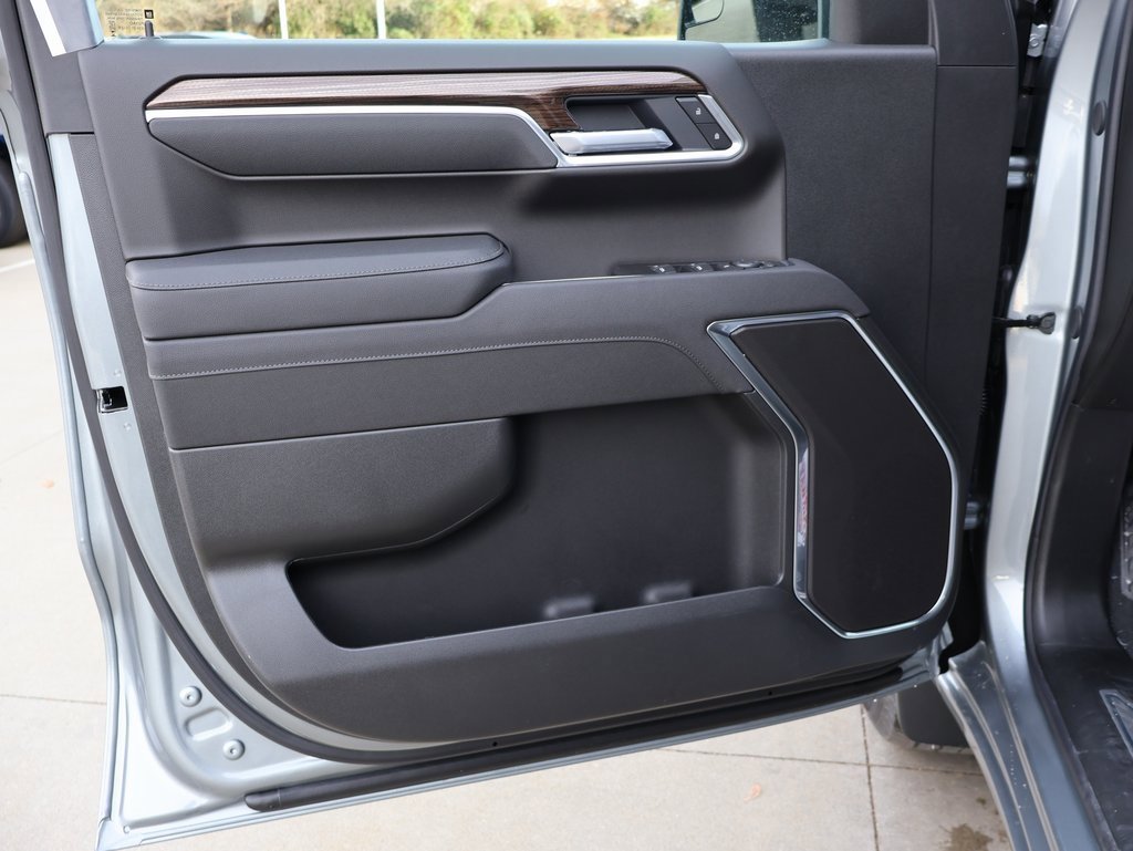 New 2026 Chevrolet Silverado 1500 LT image 10