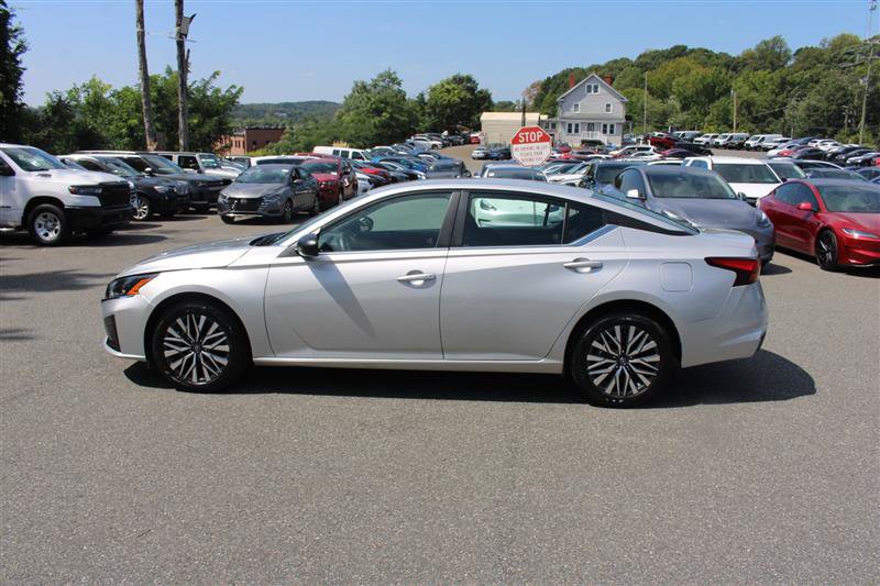 Used 2026 Nissan Altima 2.5 SV AWD/4WD image 5
