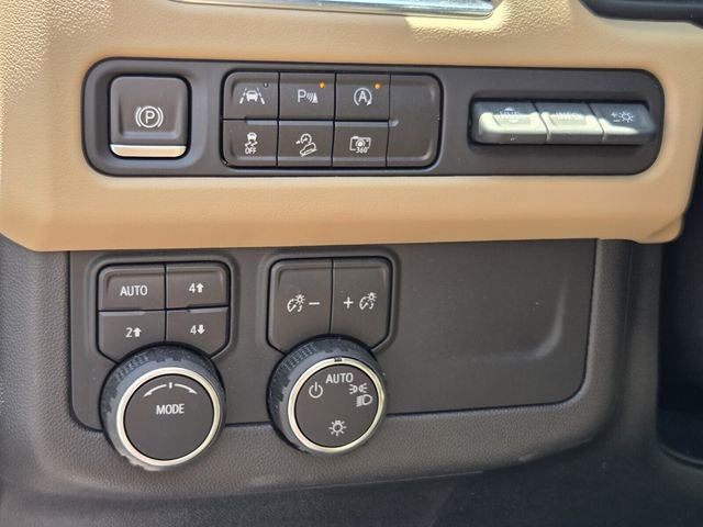 Certified 2023 Chevrolet Tahoe Premier AWD/4WD image 21