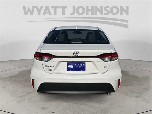 Used 2023 Toyota Corolla LE image 4