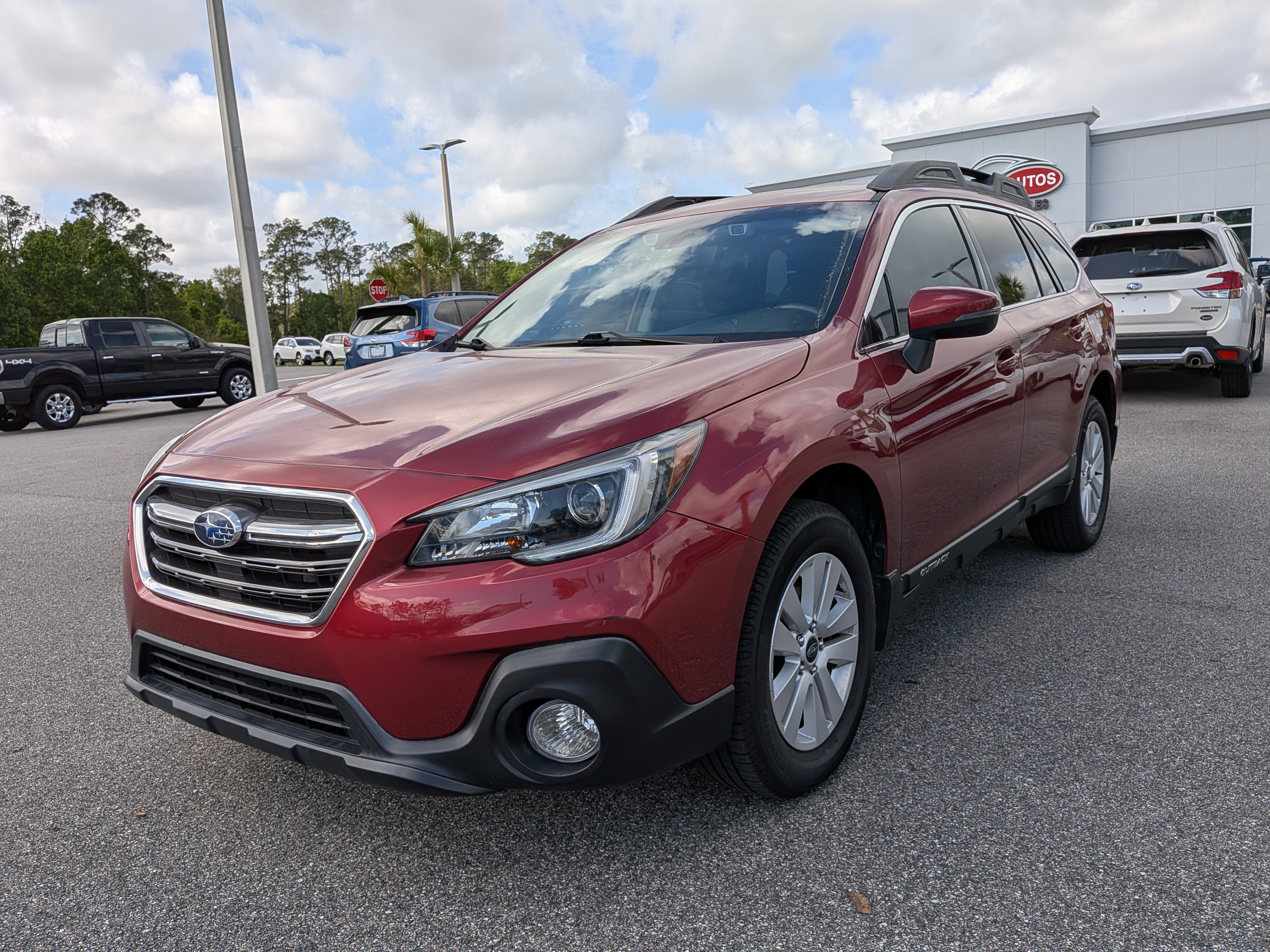 Used 2018 Subaru Outback 2.5i Premium image 8