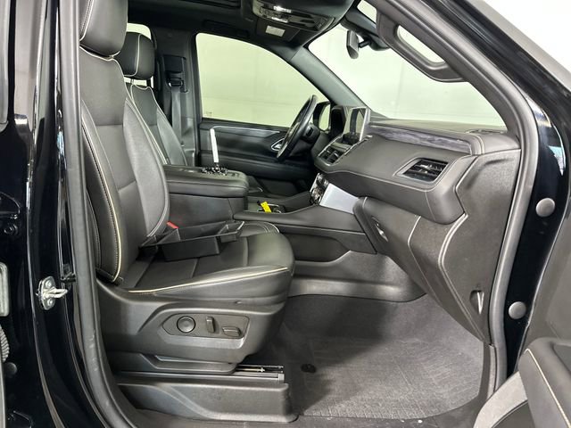 Used 2021 GMC Yukon SLT w/ SLT Premium Package image 28