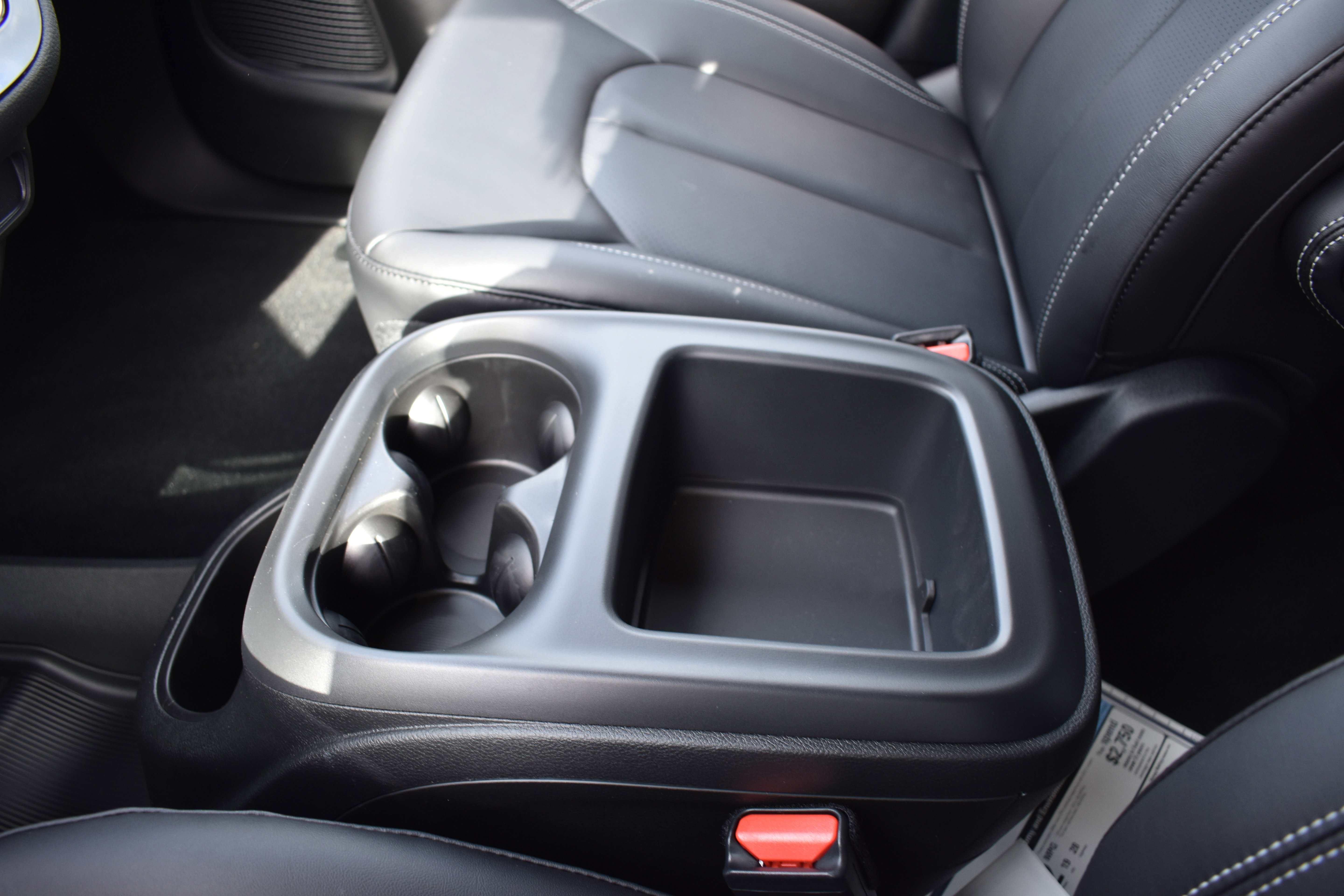 New 2026 Chrysler Pacifica Select image 23