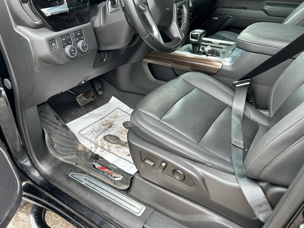 Used 2023 Chevrolet Silverado 1500 LT Trail Boss w/ Convenience Package II image 10