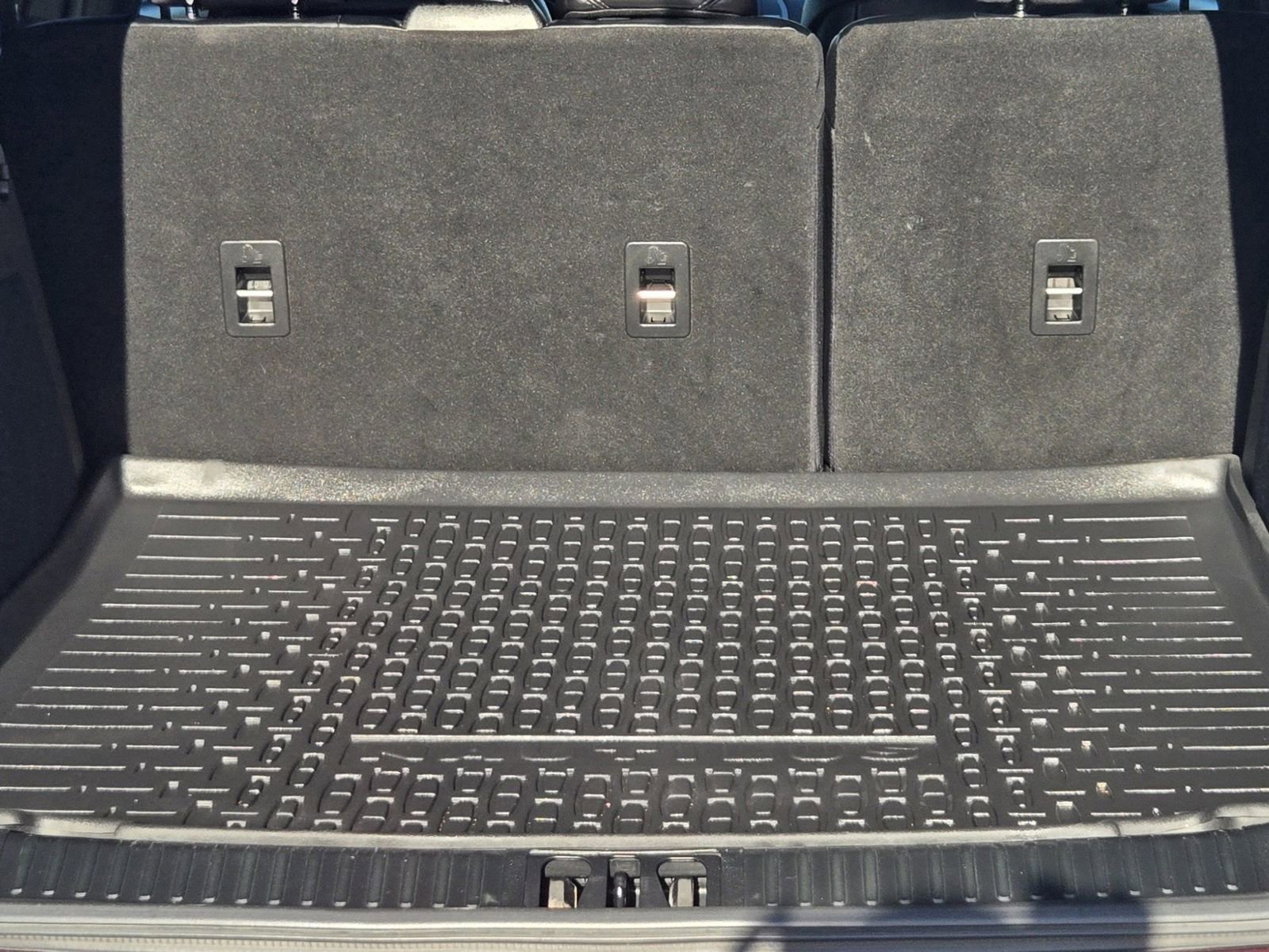 Used 2019 Lincoln Nautilus Reserve image 33