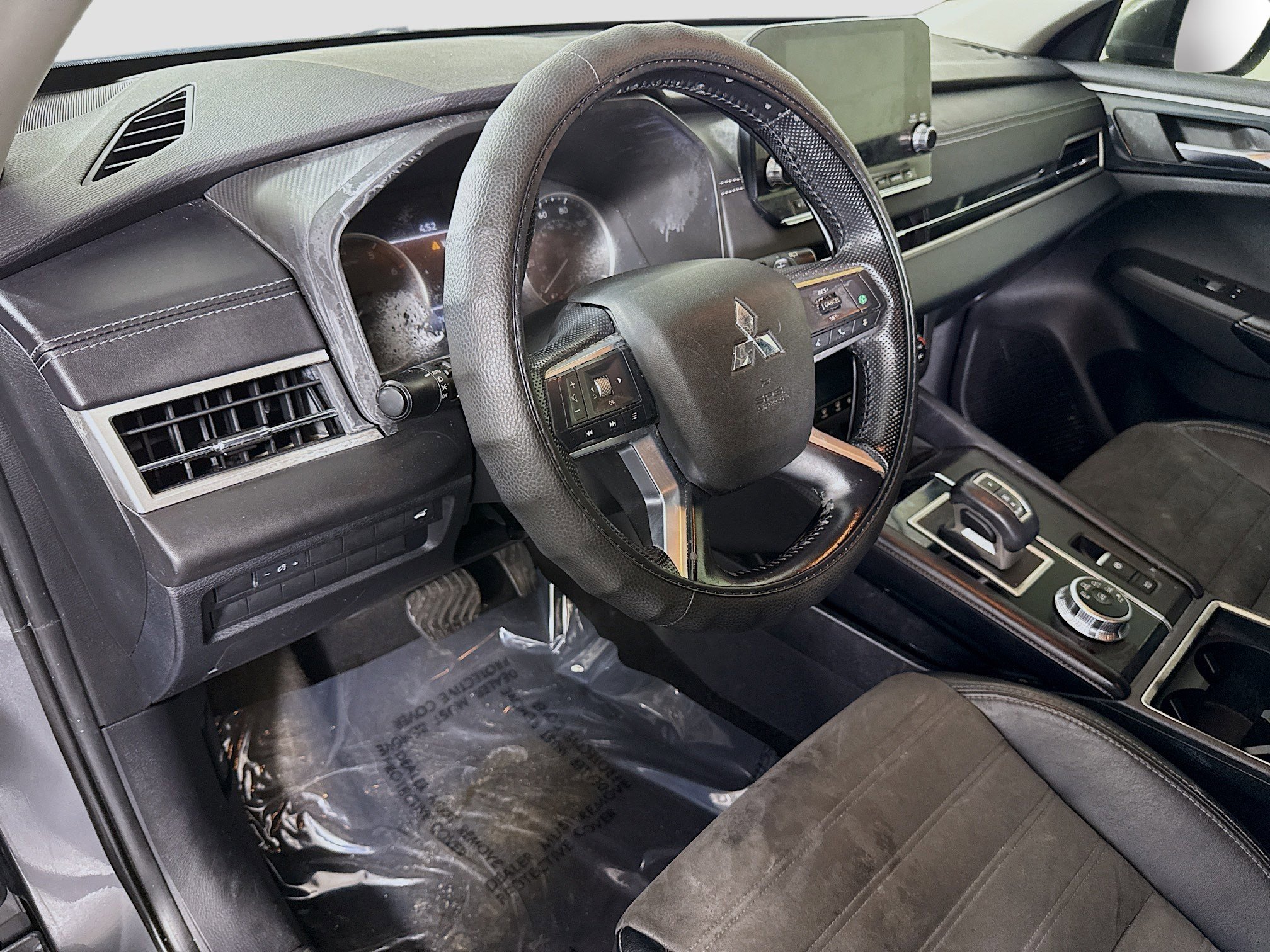 Used 2022 Mitsubishi Outlander SEL Black Edition image 23