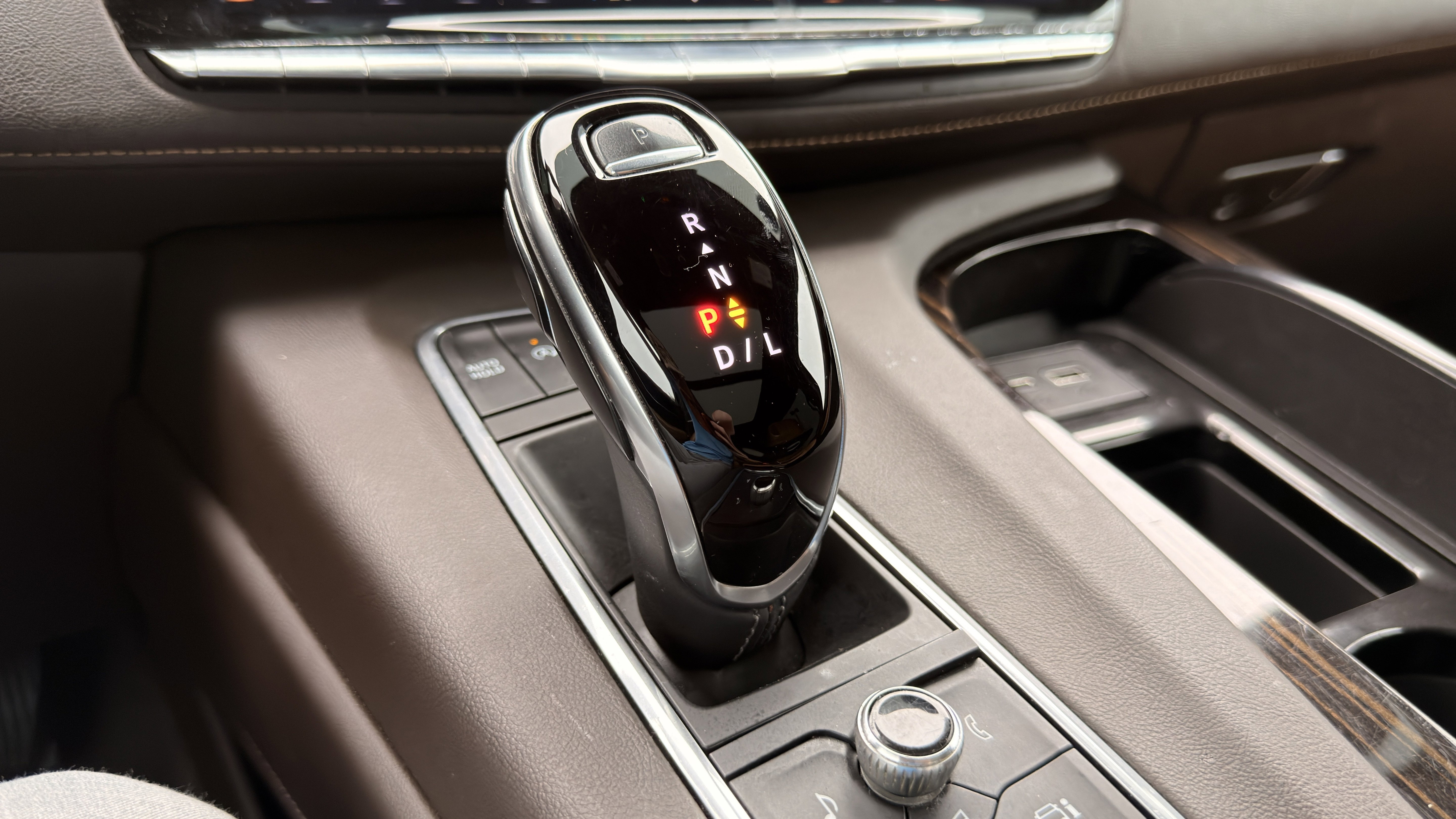 Used 2021 Cadillac Escalade ESV Premium Luxury image 72