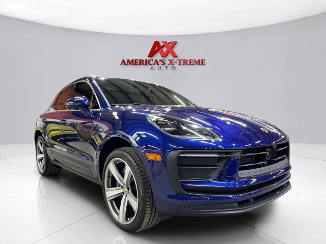 Used 2024 Porsche Macan image 9