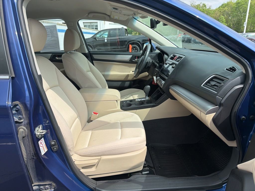 Used 2017 Subaru Legacy 2.5i Premium AWD/4WD image 23