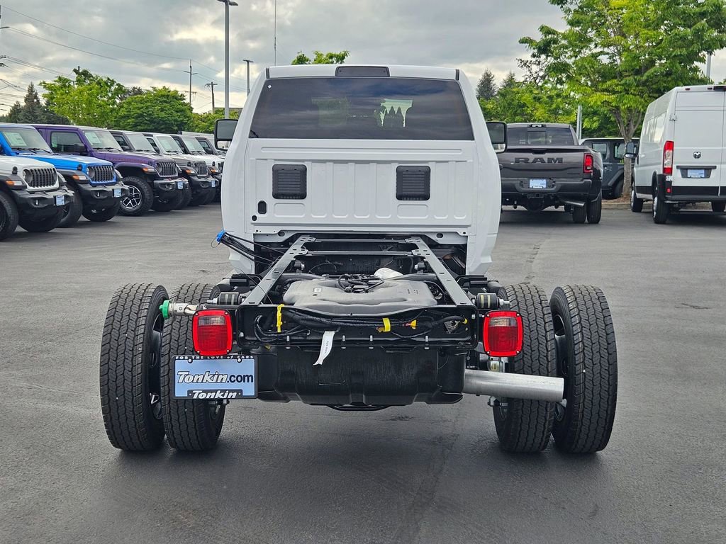 New 2026 RAM 5500 Tradesman AWD/4WD image 5