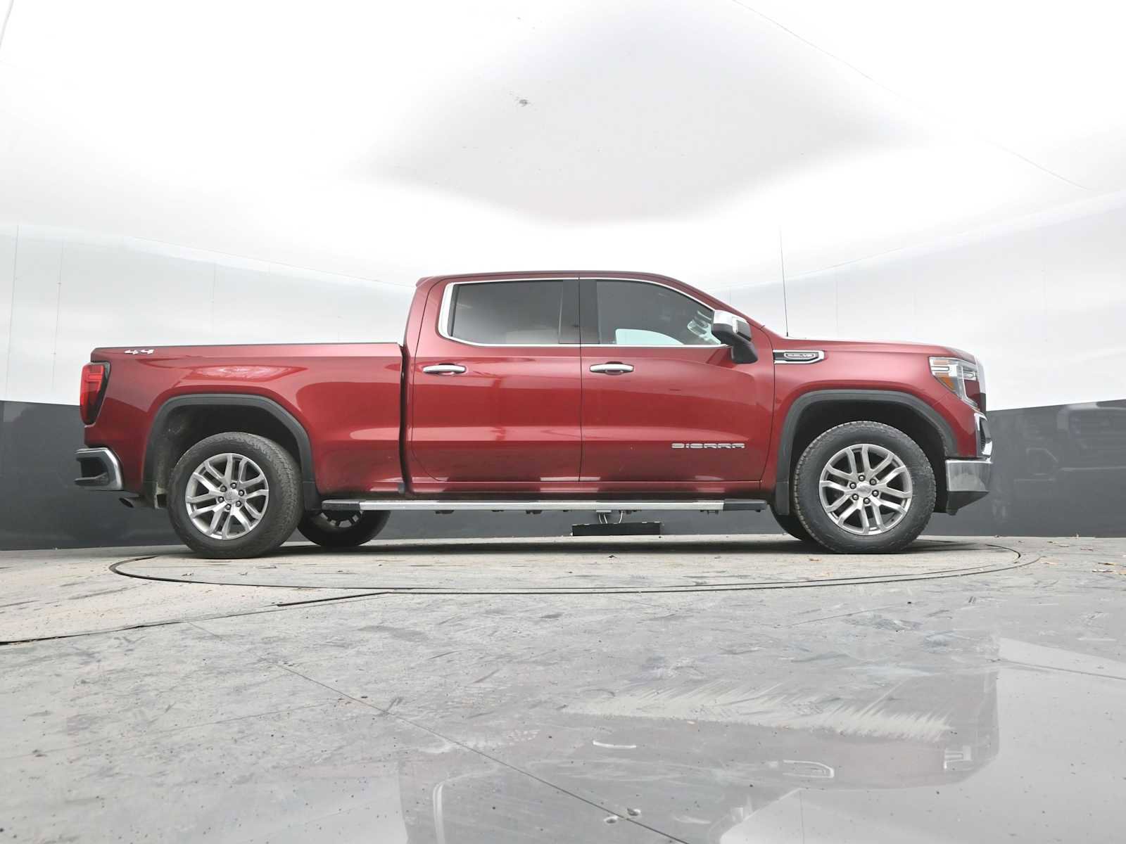Used 2020 GMC Sierra 1500 SLT w/ SLT Premium Package image 30