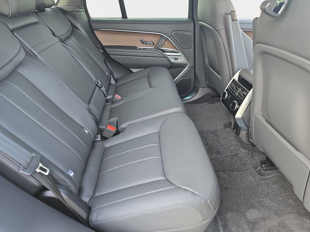 New 2026 Land Rover Range Rover SE AWD/4WD image 11