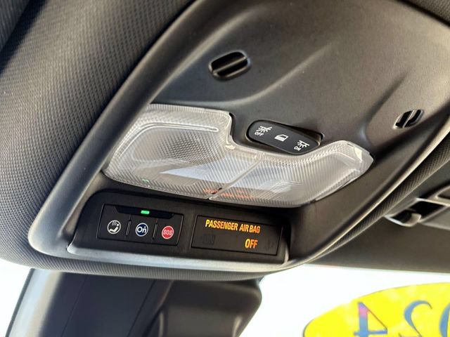 Used 2024 Chevrolet TrailBlazer RS FWD image 30