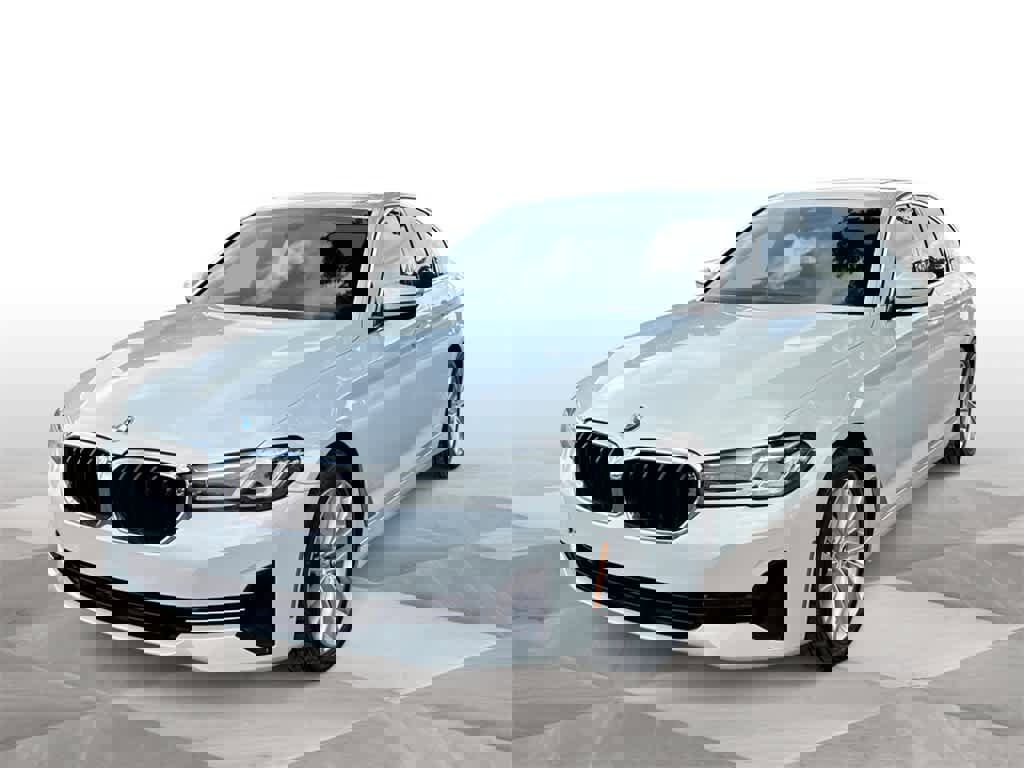 Used 2022 BMW 530i xDrive w/ Premium Package
