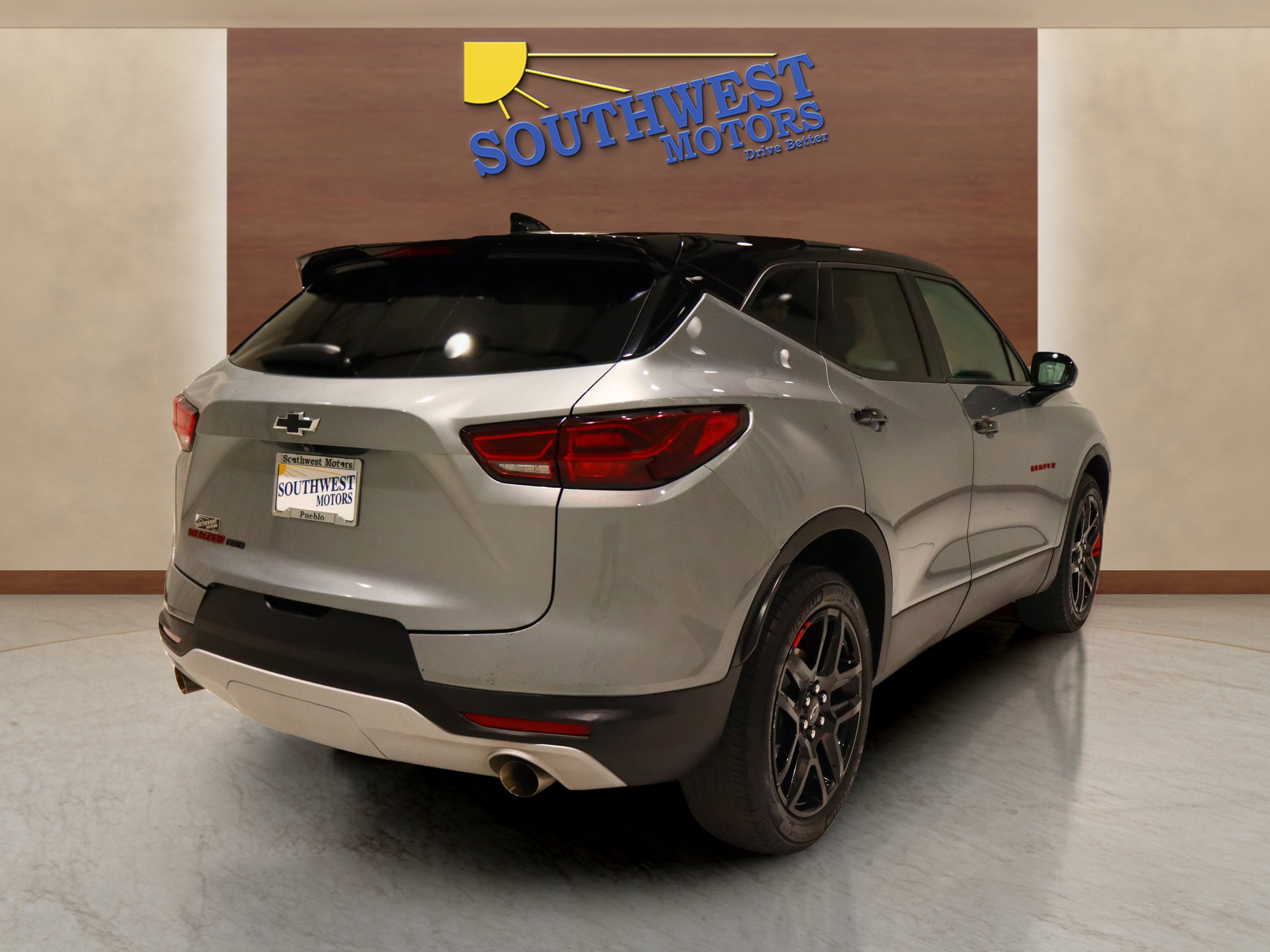 Used 2023 Chevrolet Blazer LT image 4