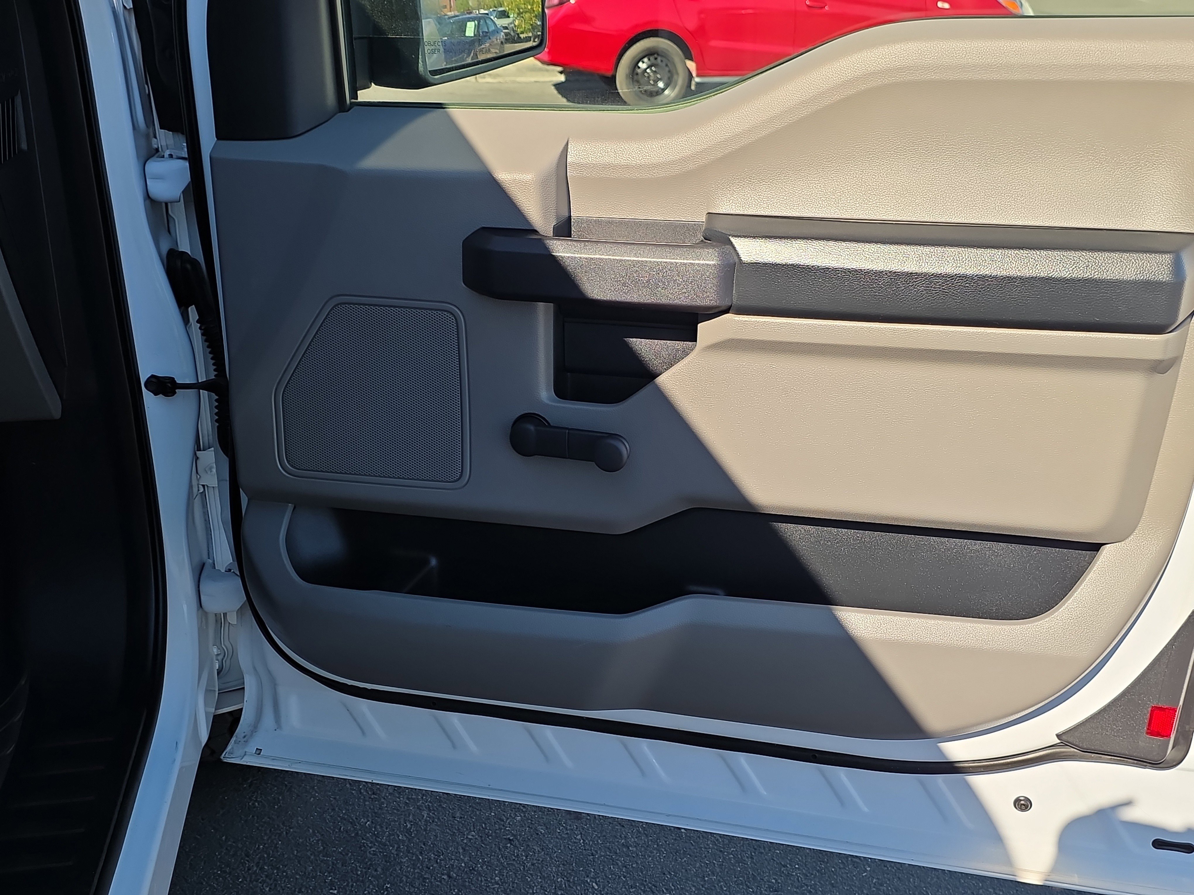 Used 2015 Ford F150 XL w/ Max Trailer Tow Package image 26