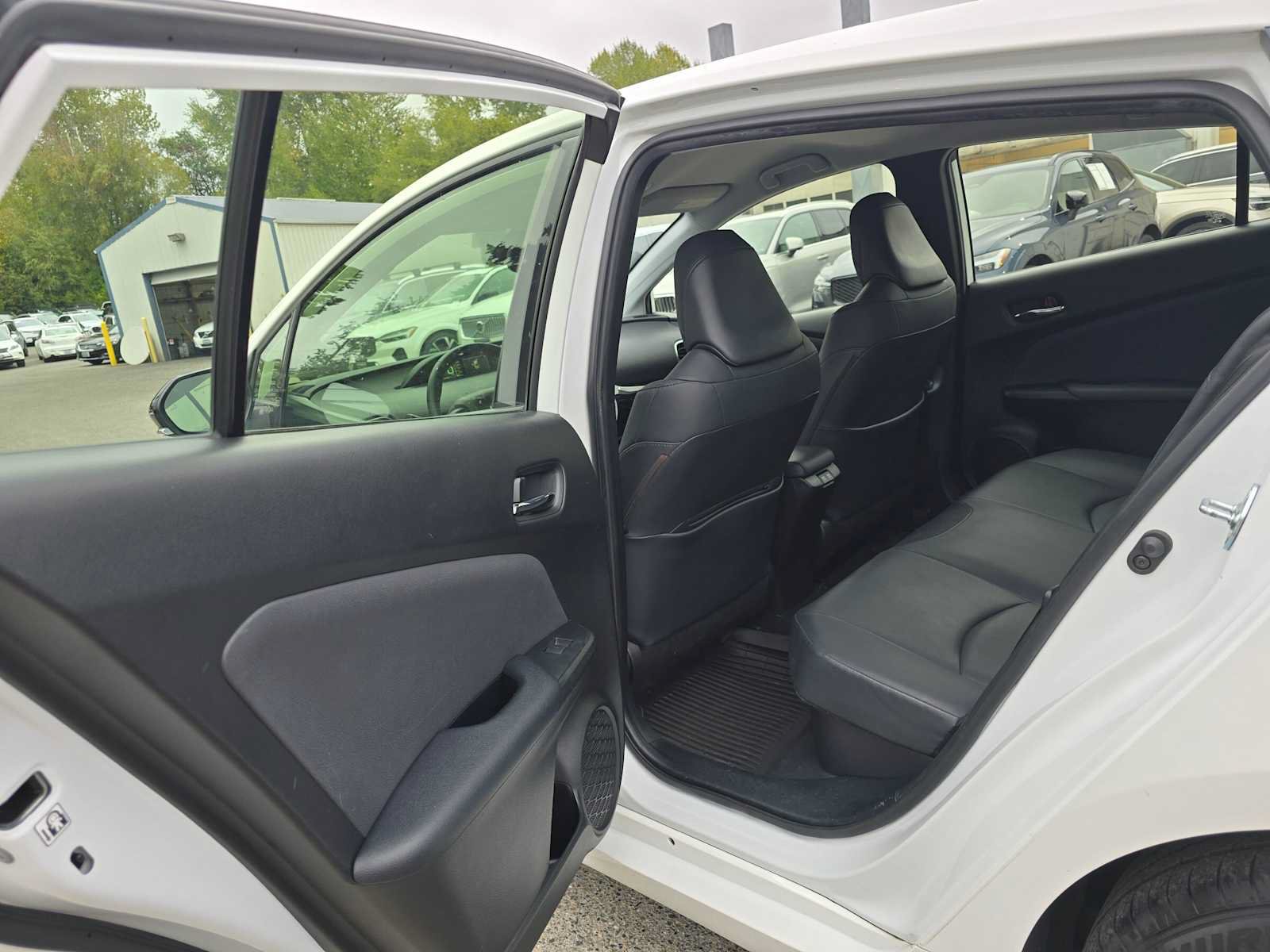 Used 2022 Toyota Prius AWD image 16