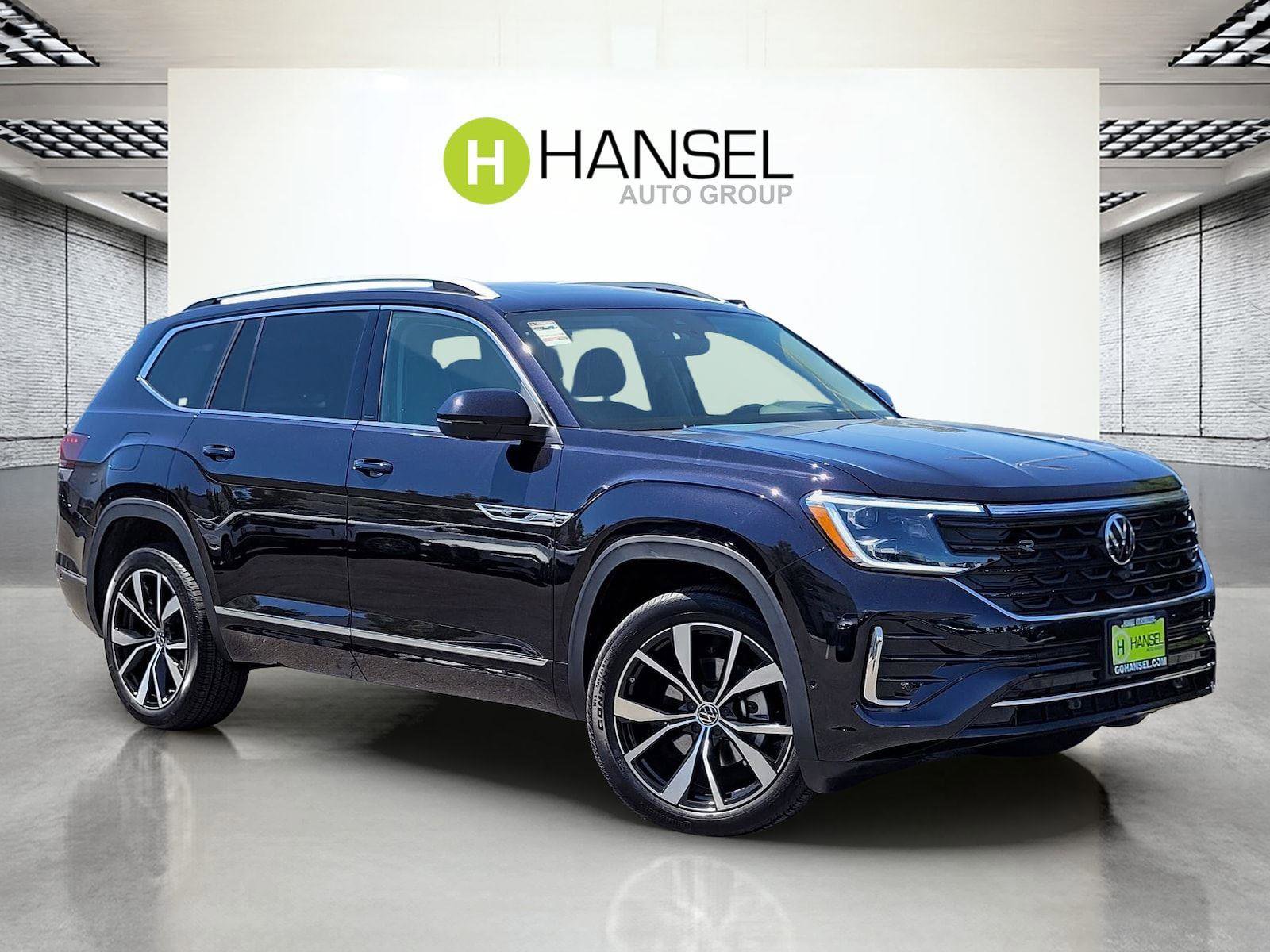 New 2025 Volkswagen Atlas SEL Premium R-Line image 1