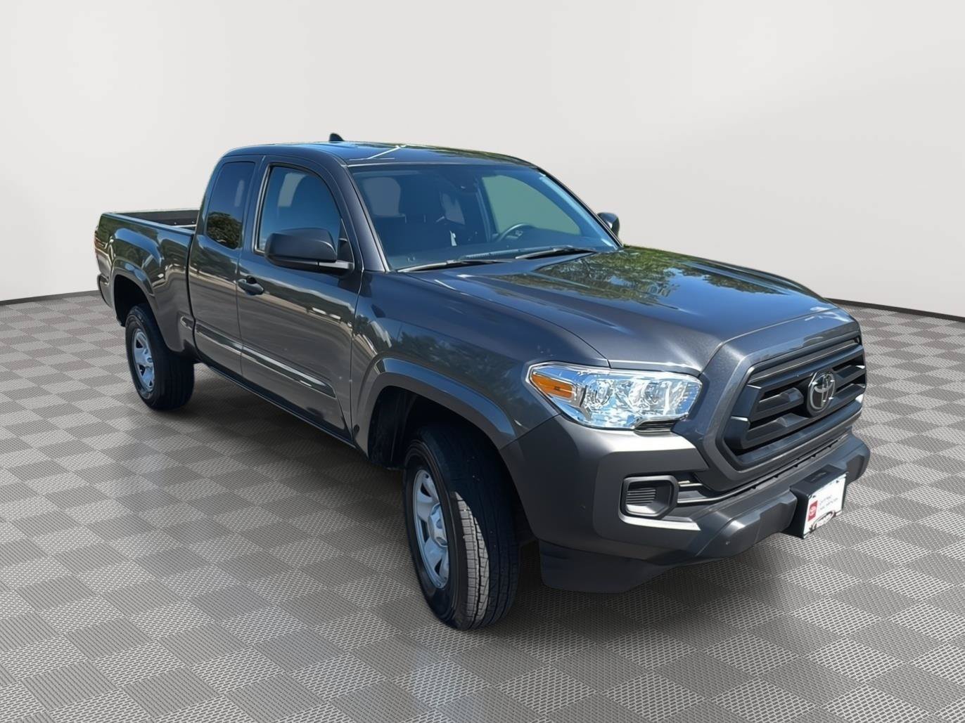 Used 2021 Toyota Tacoma SR RWD image 7