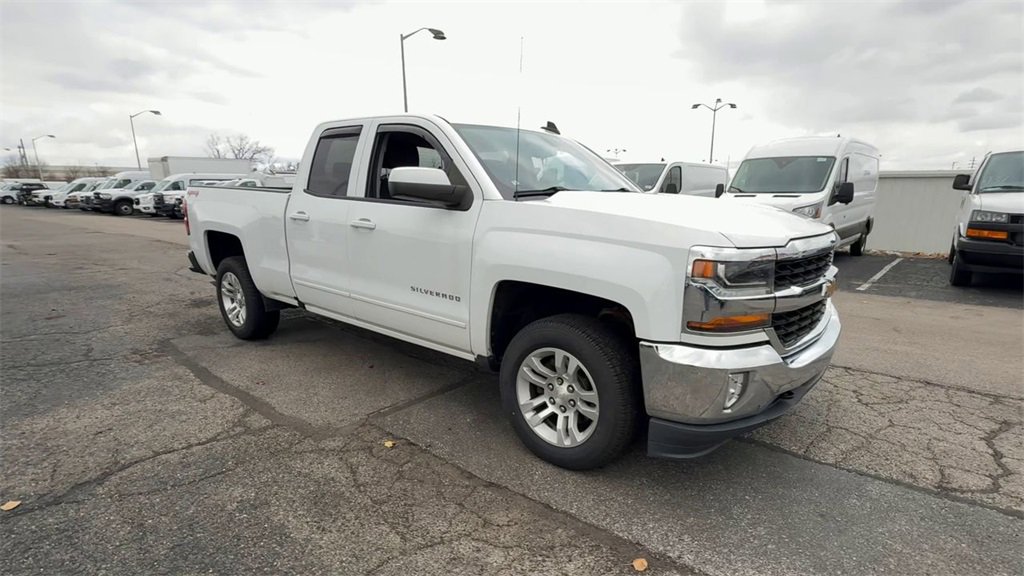 Used 2017 Chevrolet Silverado 1500 LT w/ All Star Edition image 2