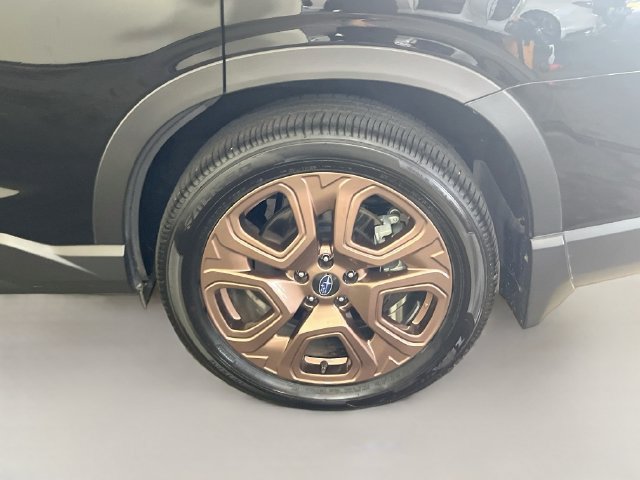 Used 2025 Subaru Ascent Bronze Edition AWD/4WD image 24