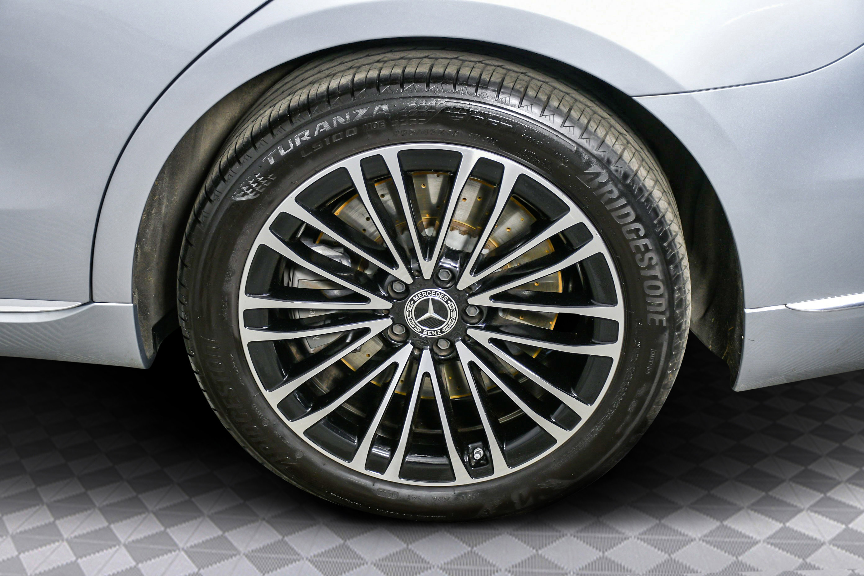 Used 2024 Mercedes-Benz S 580 4MATIC Sedan image 32