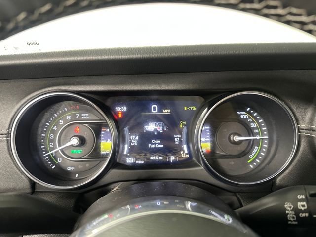 Used 2023 Jeep Wrangler Unlimited Sahara image 17