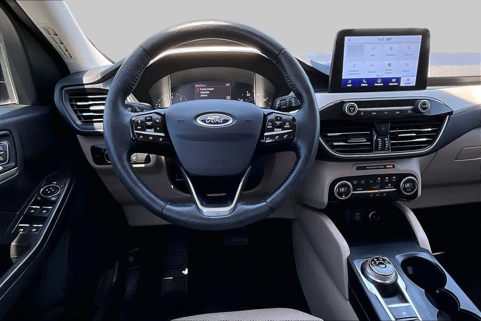 Certified 2021 Ford Escape SEL FWD image 6