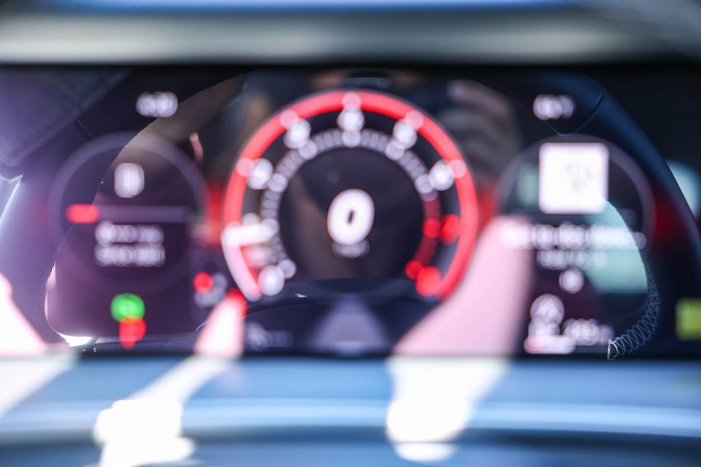 New 2026 Volkswagen Tiguan SE image 36