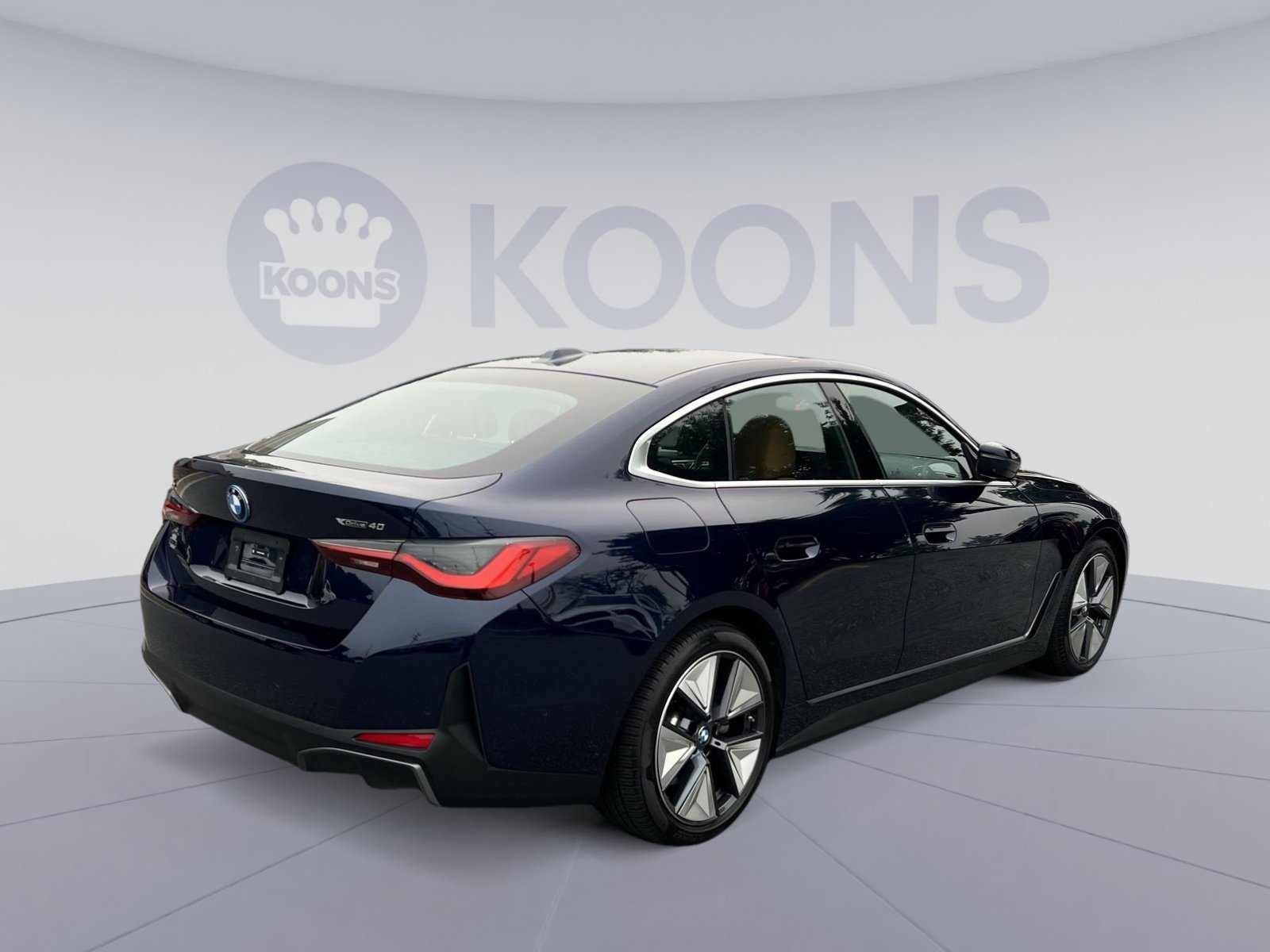 Used 2025 BMW i4 xDrive40i w/ Premium Package AWD/4WD image 7