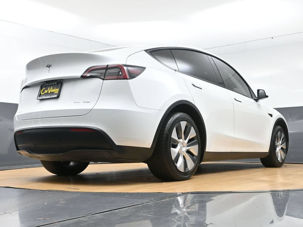 Used 2021 Tesla Model Y Long Range AWD/4WD image 57