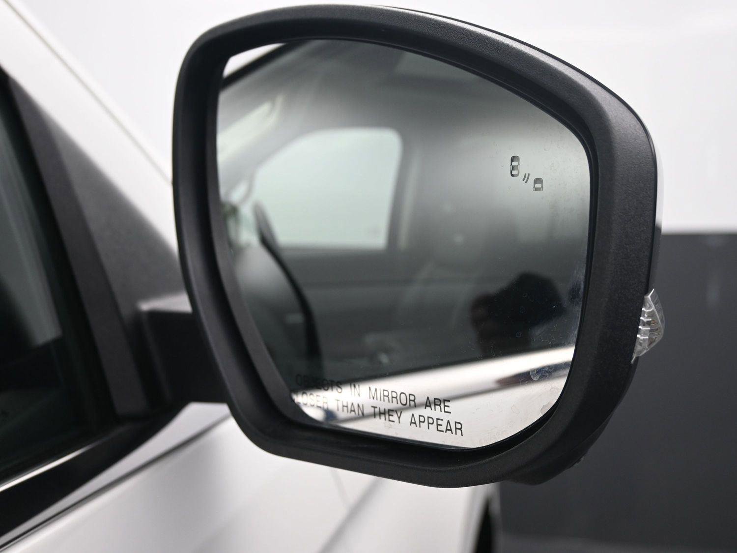 Used 2025 Ford Expedition Platinum image 7