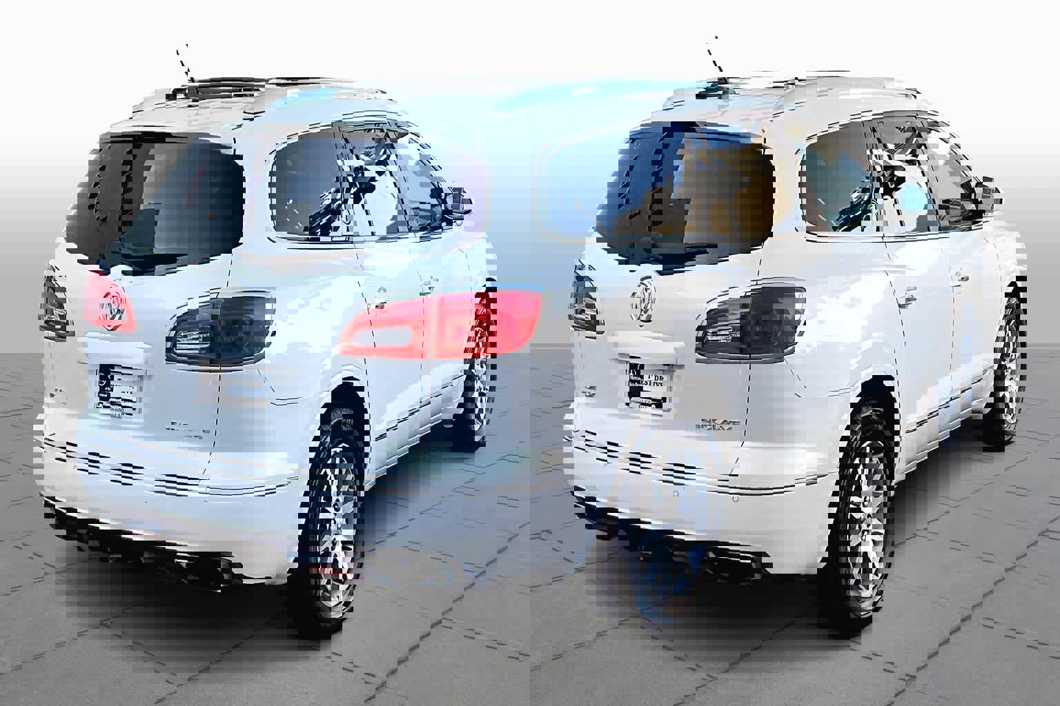 Used 2015 Buick Enclave Leather image 12