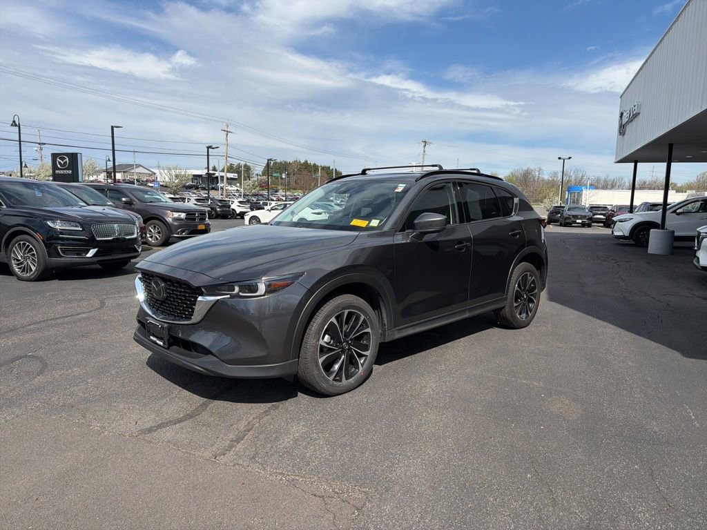 Used 2023 MAZDA CX-5 AWD 2.5 S w/ Premium Plus Pkg image 3