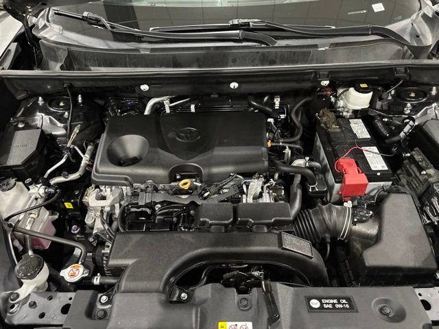 Used 2020 Toyota RAV4 XLE Premium AWD/4WD image 39