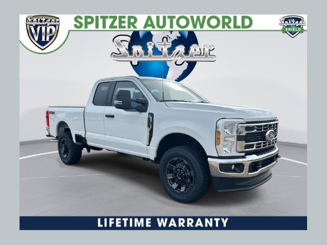 New 2027 Ford F350 XLT w/ FX4 Off-Road Package