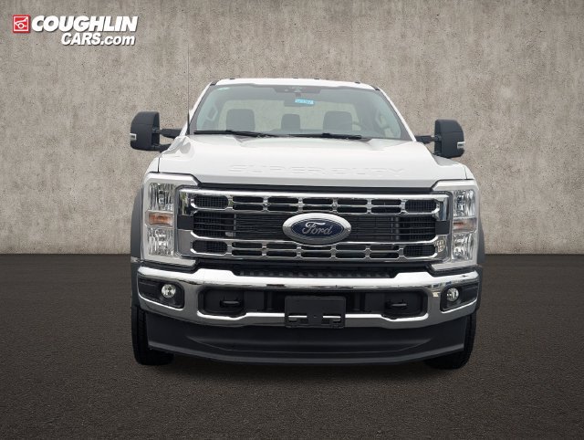 New 2026 Ford F550 4x4 Regular Cab Super Duty image 2
