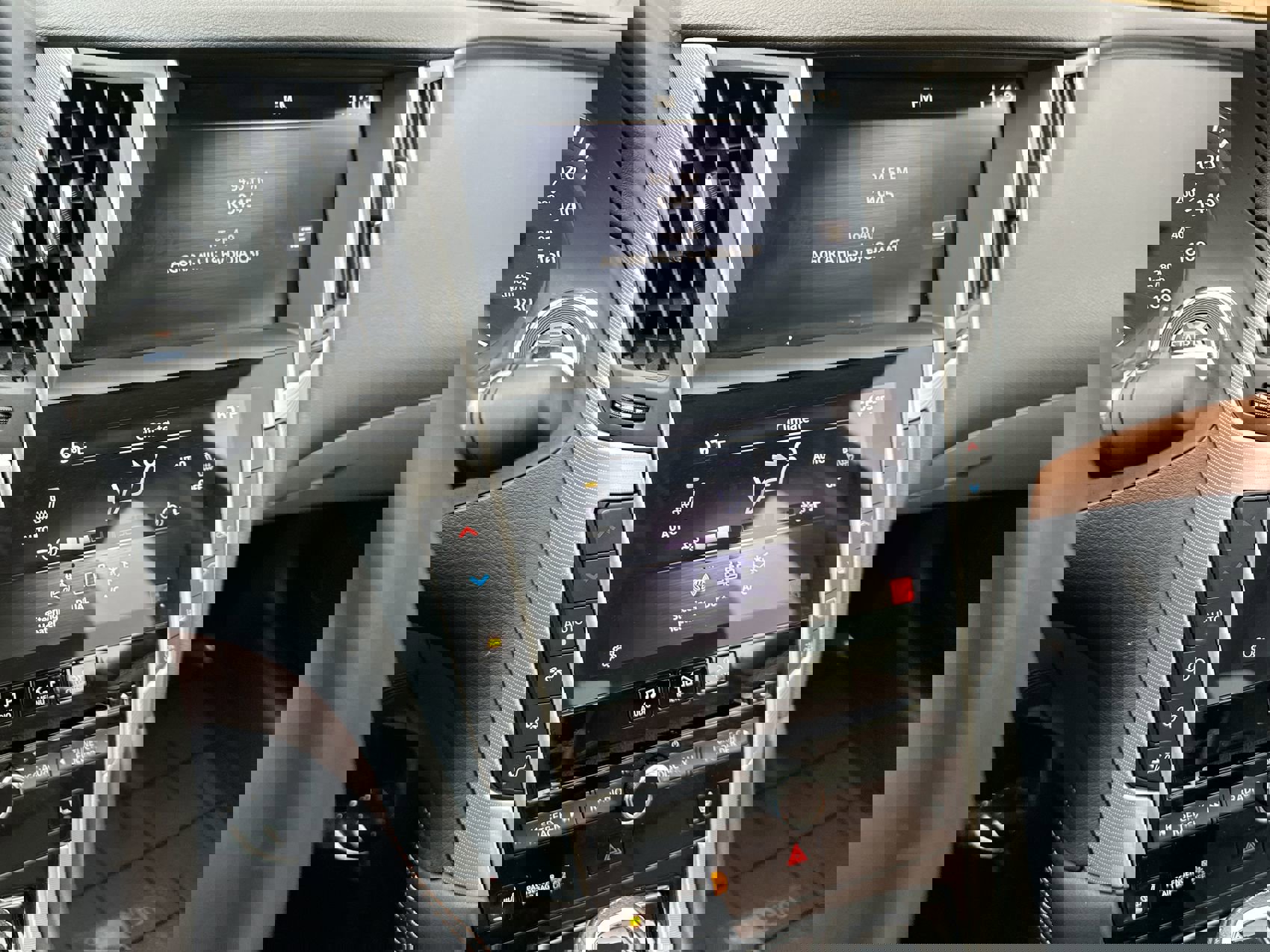 Used 2024 INFINITI Q50 Luxe w/ Cargo Package image 16