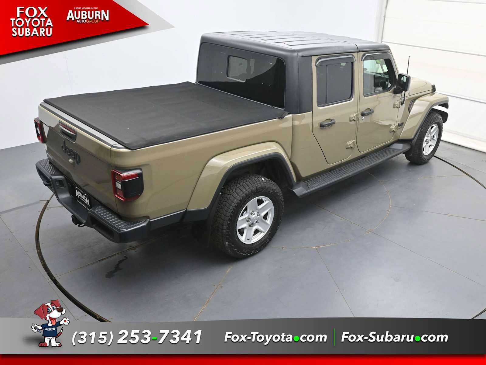 Used 2020 Jeep Gladiator Sport w/ Quick Order Package 24S AWD/4WD image 28