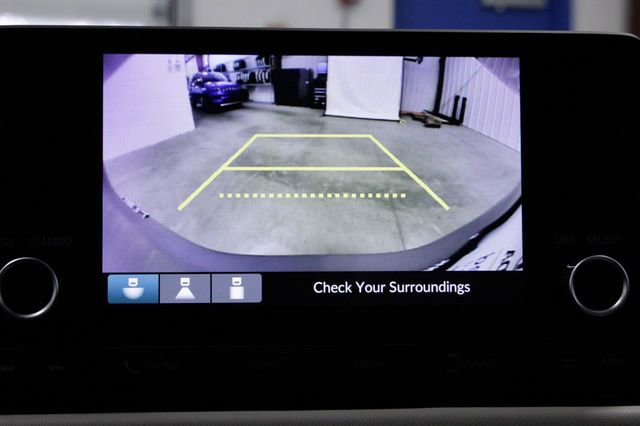 Certified 2025 Honda HR-V LX image 33