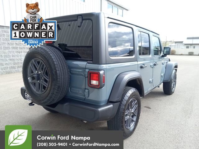 Used 2024 Jeep Wrangler Sport S image 3