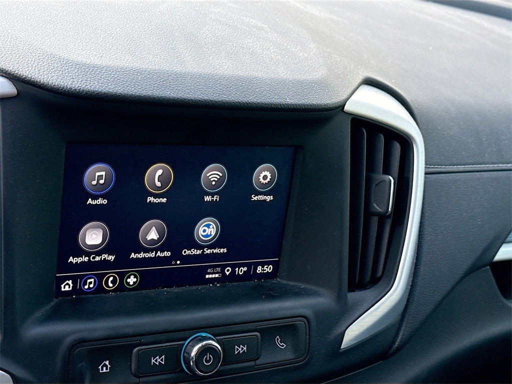 Used 2023 GMC Terrain SLE w/ Driver Convenience Package image 4