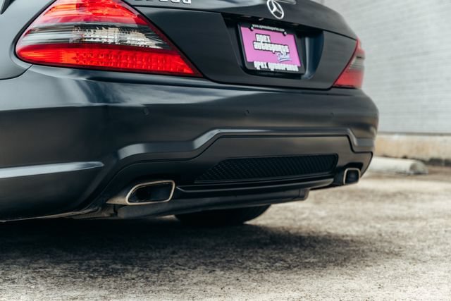 Used 2011 Mercedes-Benz SL 550 image 33