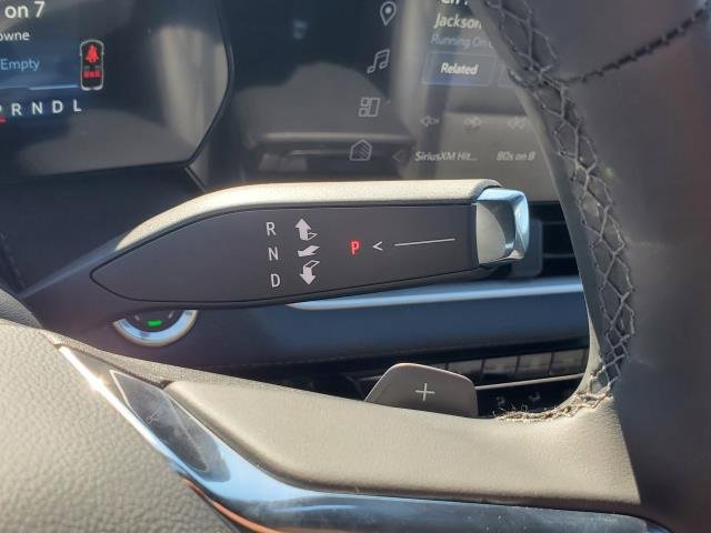 New 2026 Chevrolet Equinox LT w/ Convenience Package II image 24