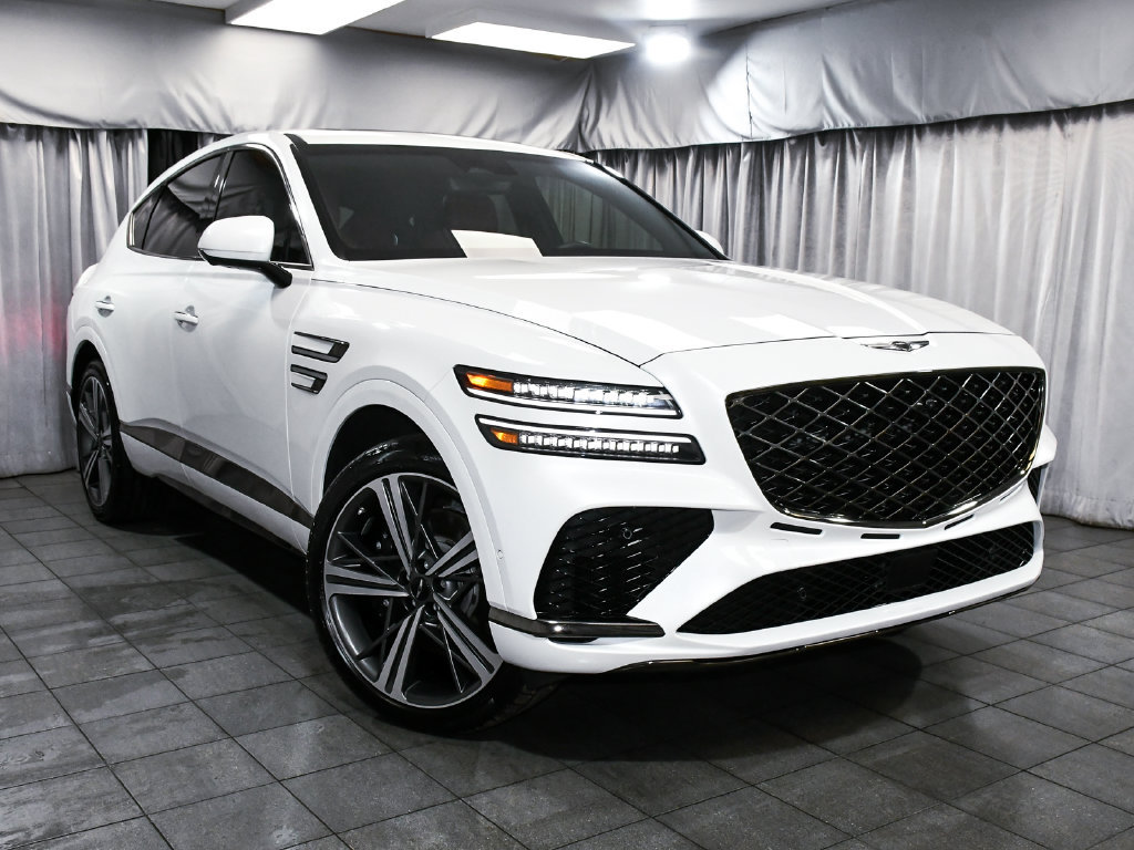 Used 2025 Genesis GV80 3.5T e-SC AWD/4WD image 3